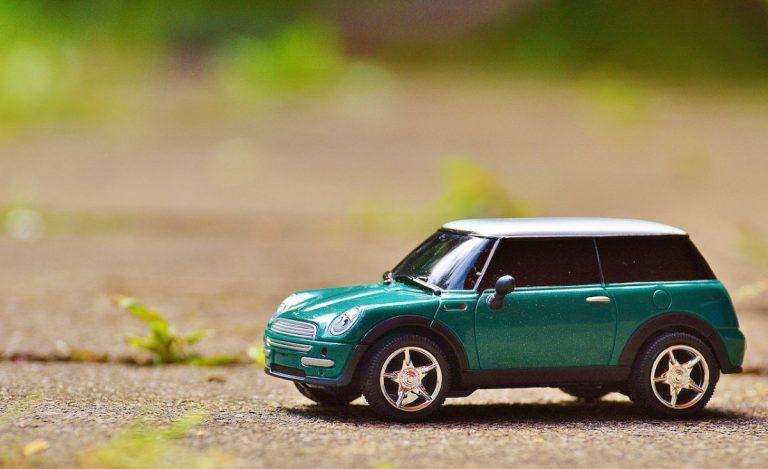 Road Trip Conversation Starters for Couples