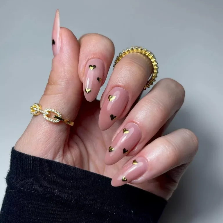Valentines Day Nails