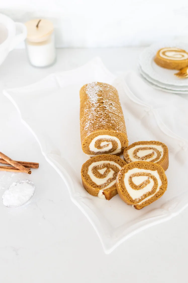 Easy Pumpkin Roll Recipe