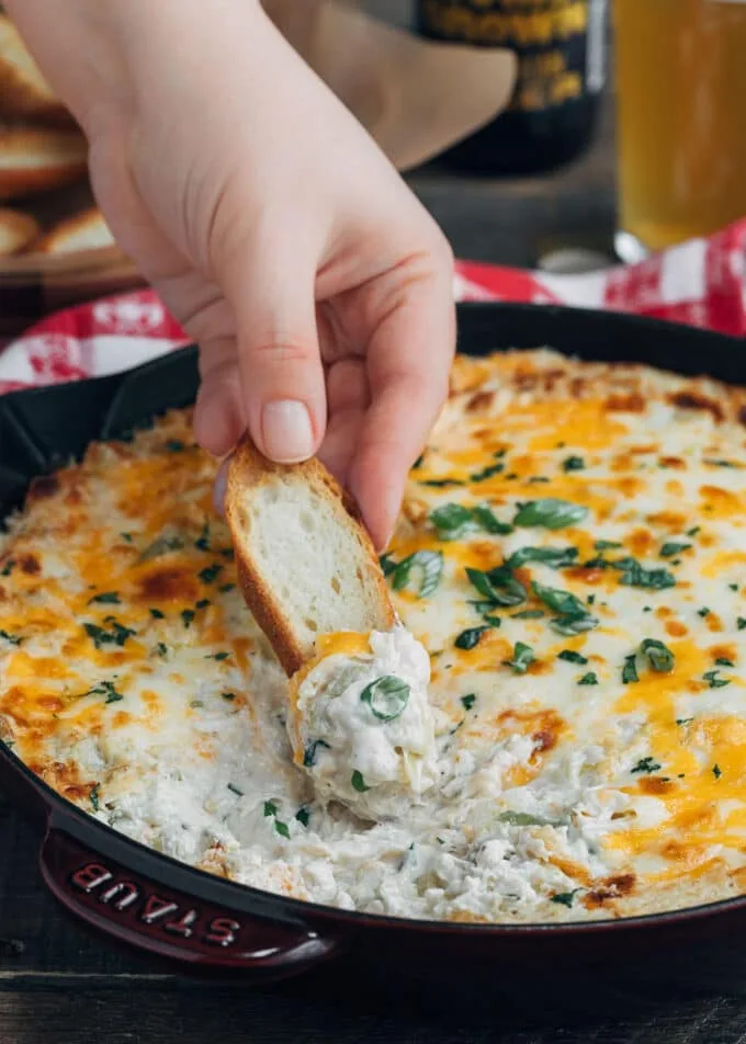 Hot Crab and Artichoke Dip